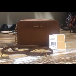 Michael Kors Jet Set Travel Crossbody